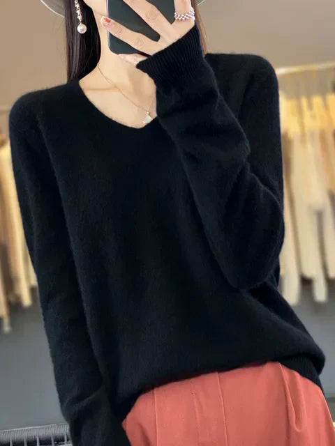 Vaelindra | Women's Relaxed Fit Knit Sweater - Green - Image 7