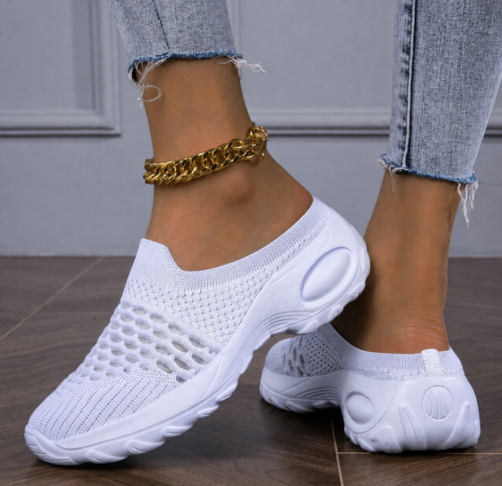 Wren | Women's Slip-On Walking Sneakers