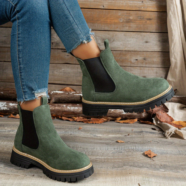 Blythe | Women's Chelsea Platform Ankle Boots - Black - Image 10