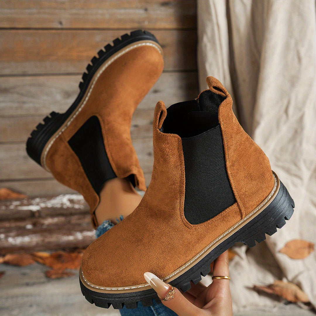 Blythe | Women's Chelsea Platform Ankle Boots - Black - Image 11