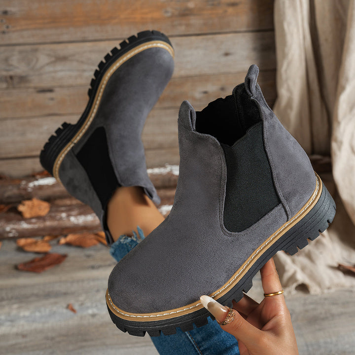 Blythe | Women's Chelsea Platform Ankle Boots - Black - Image 7