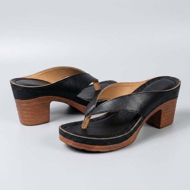 Daphne | Women's Block Heel Thong Platform Sandal - Black - Image 5