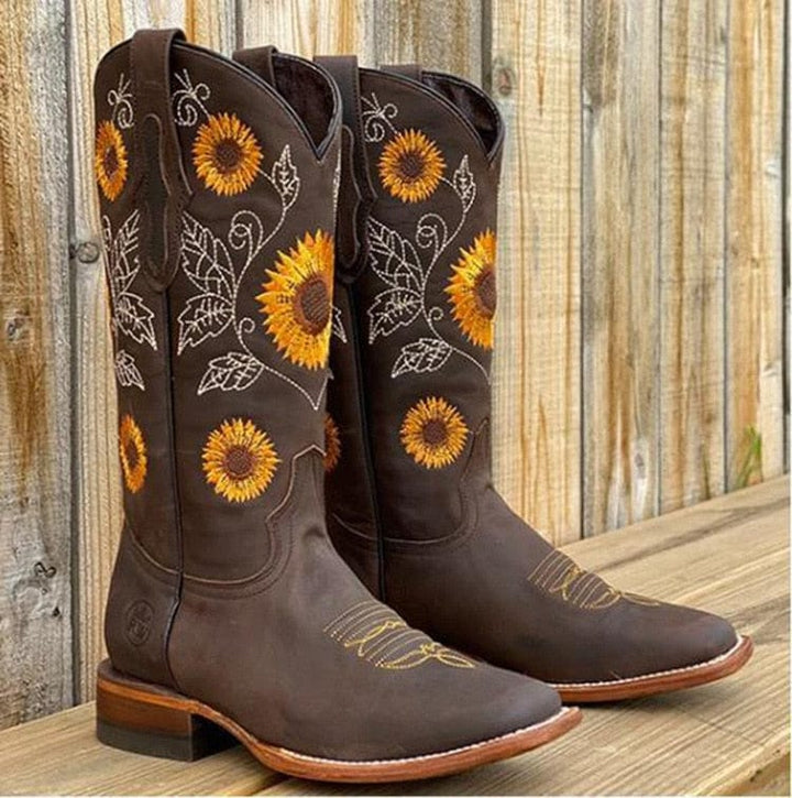 Sunniva | Women's Wide Calf Western Cowboy Boots - Camel - Image 2