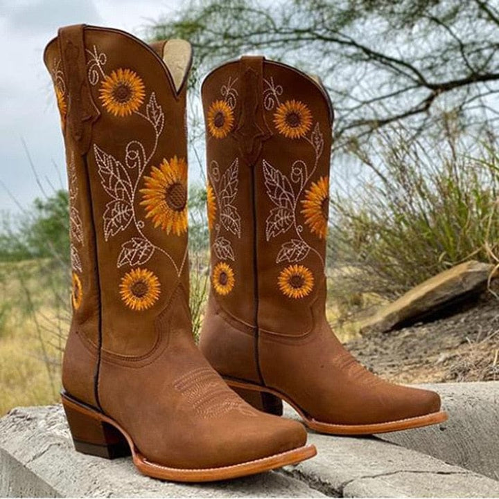 Sunniva | Women's Wide Calf Western Cowboy Boots - Camel - Image 3